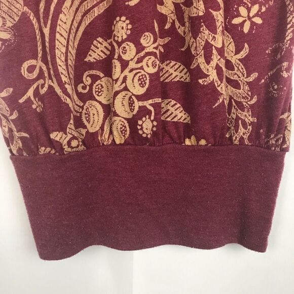 URBAN OUTFITTERS Charlotte open back tee. - Picture 4 of 7